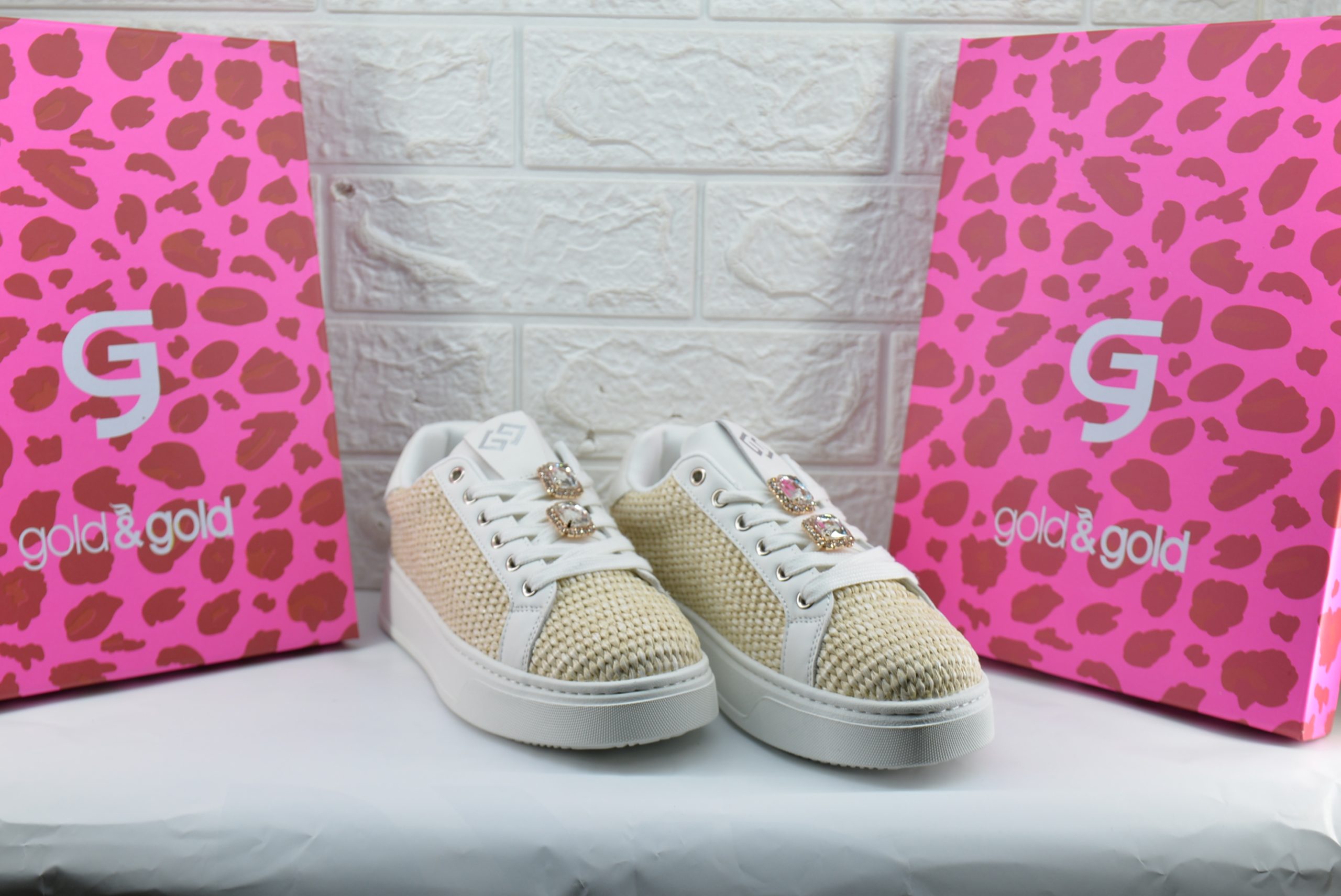 Sneakers Beige