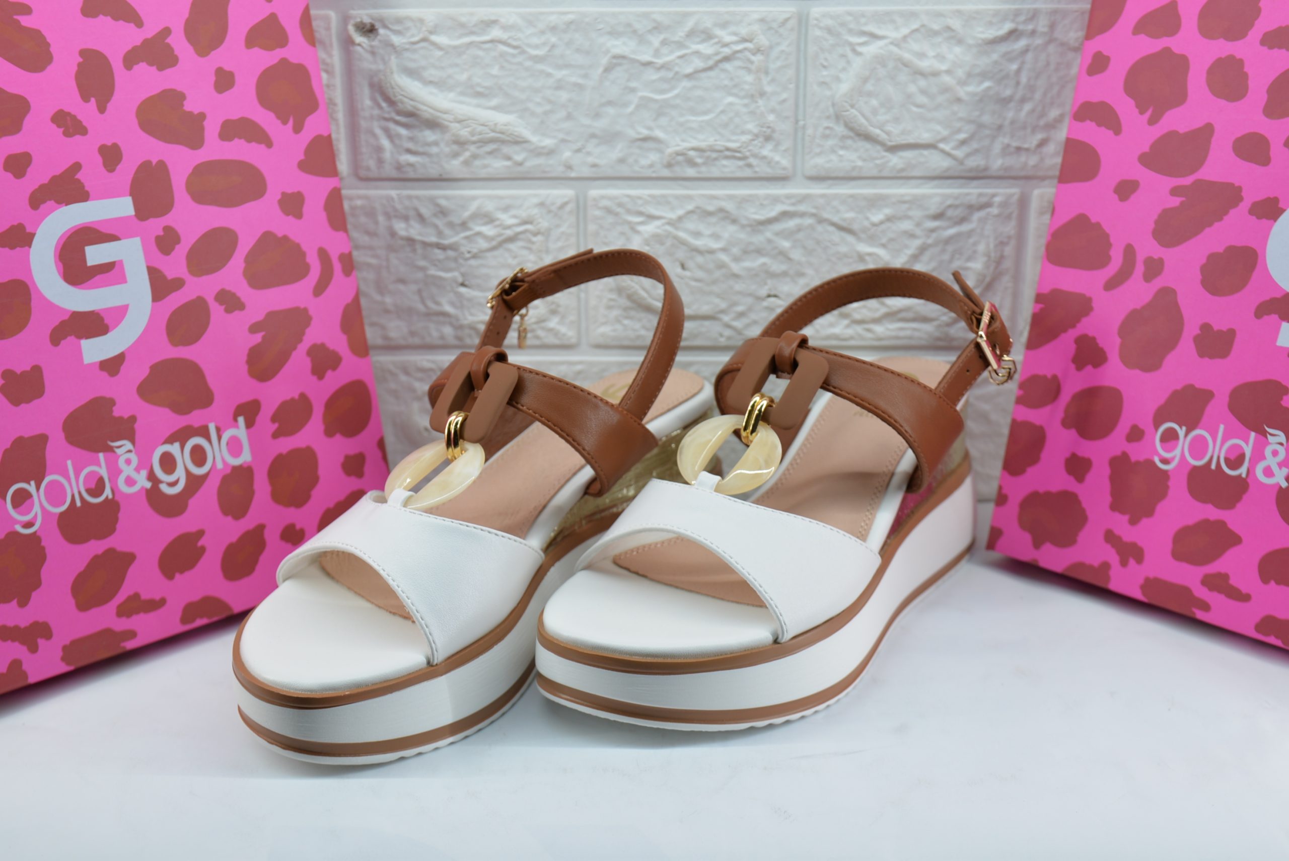 Sandalo Bianco Camel