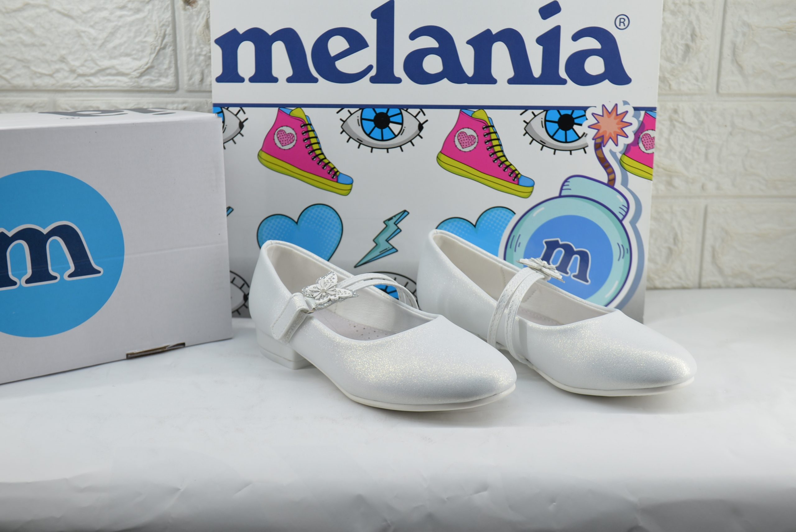 Ballerina Melania White