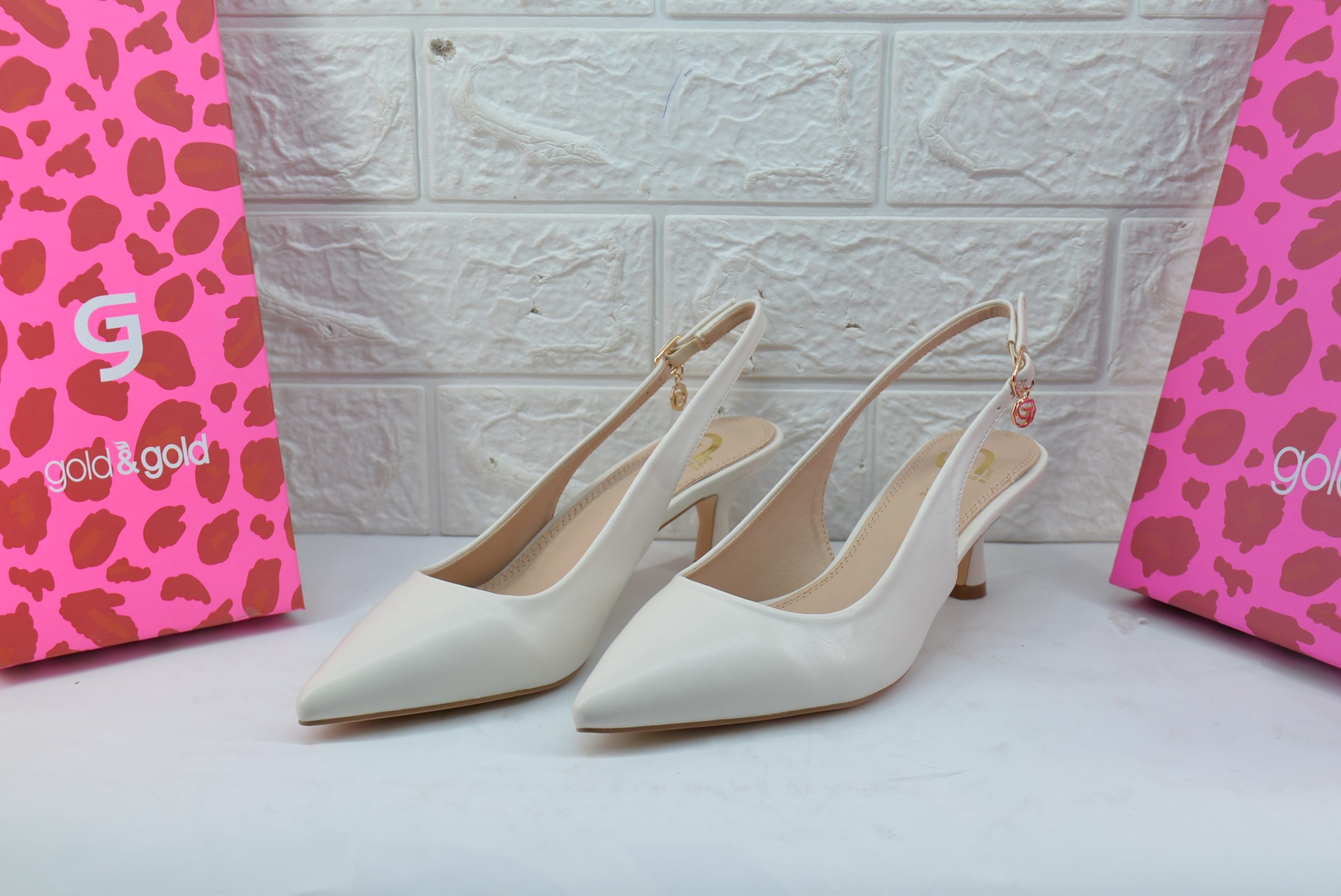 Décollété White