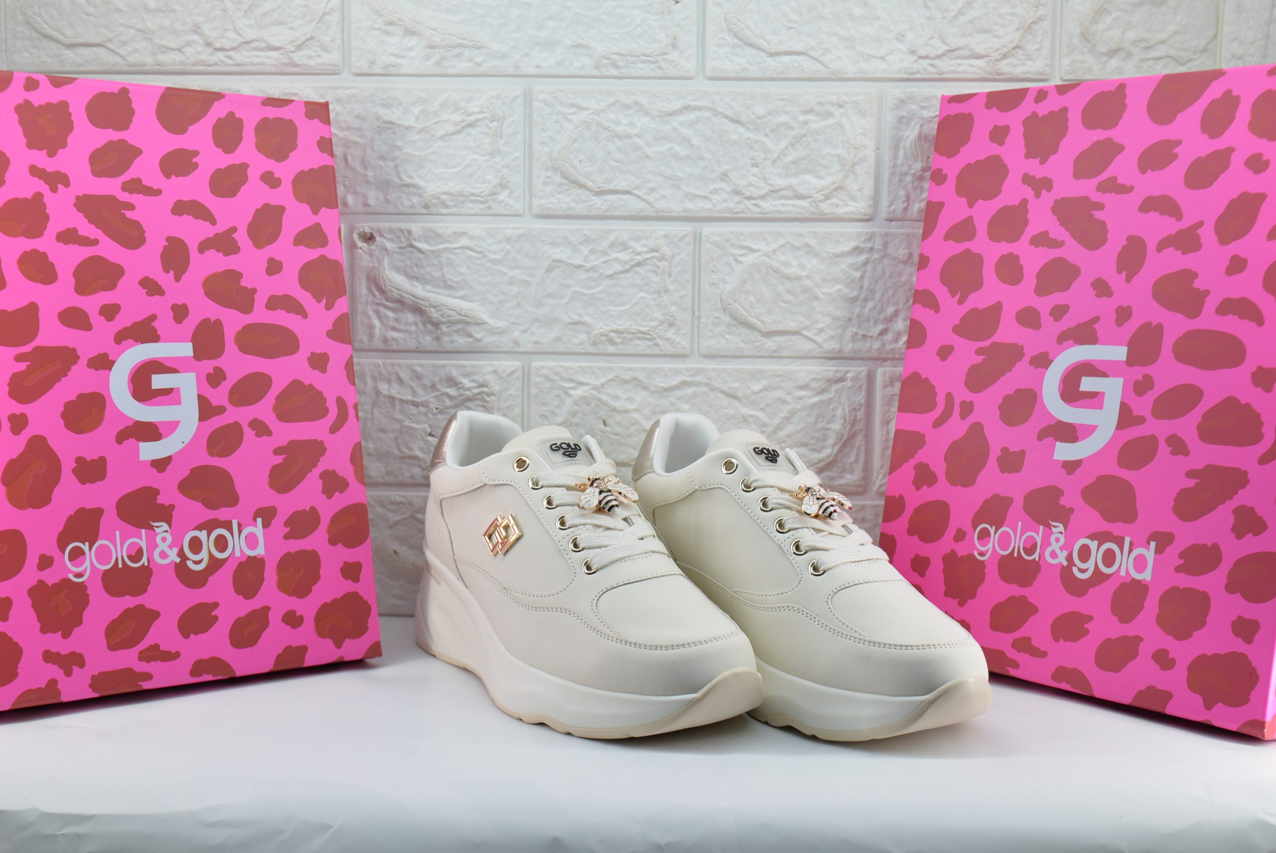Sneakers Beige
