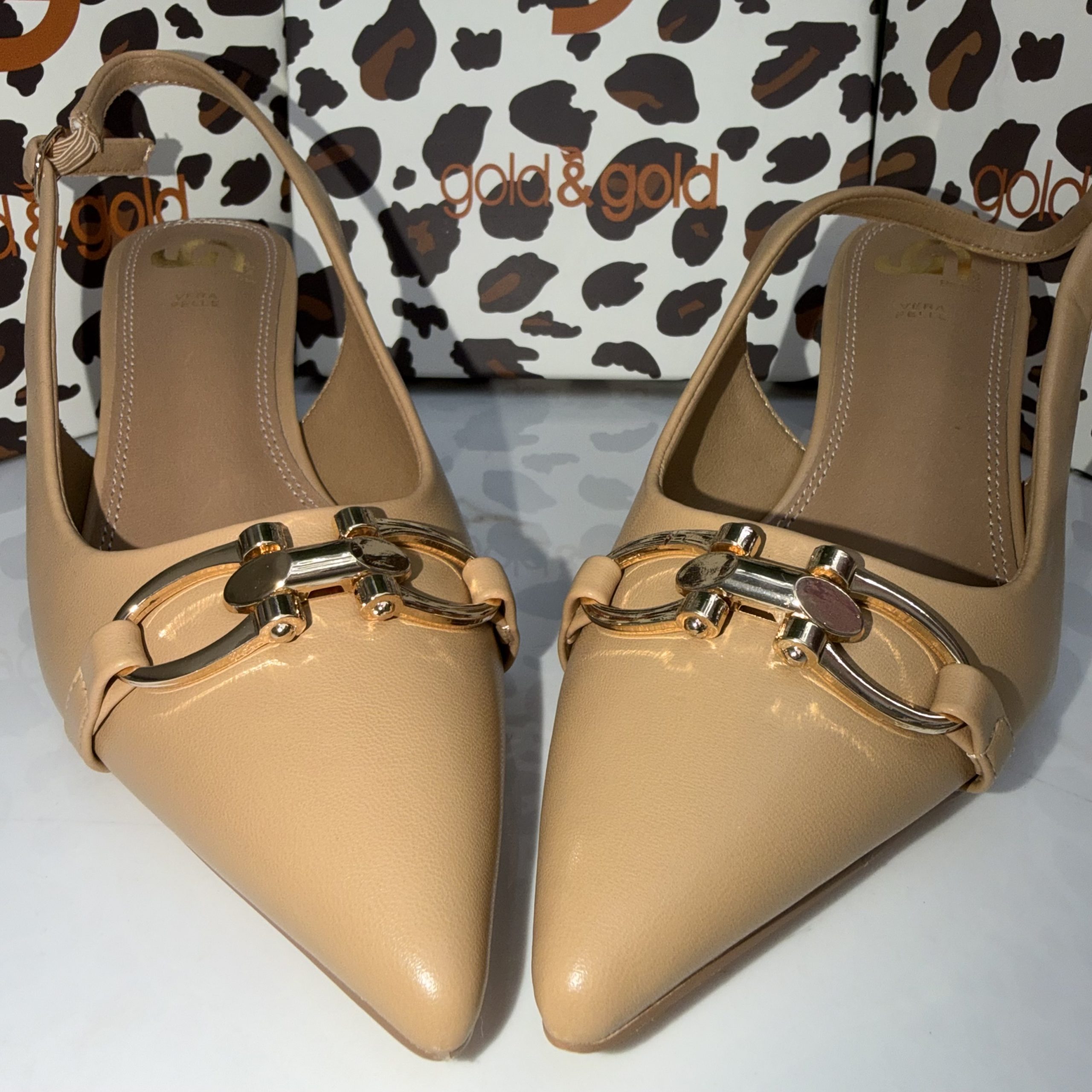 Slingback a punta camel Gold&Gold - immagine 4